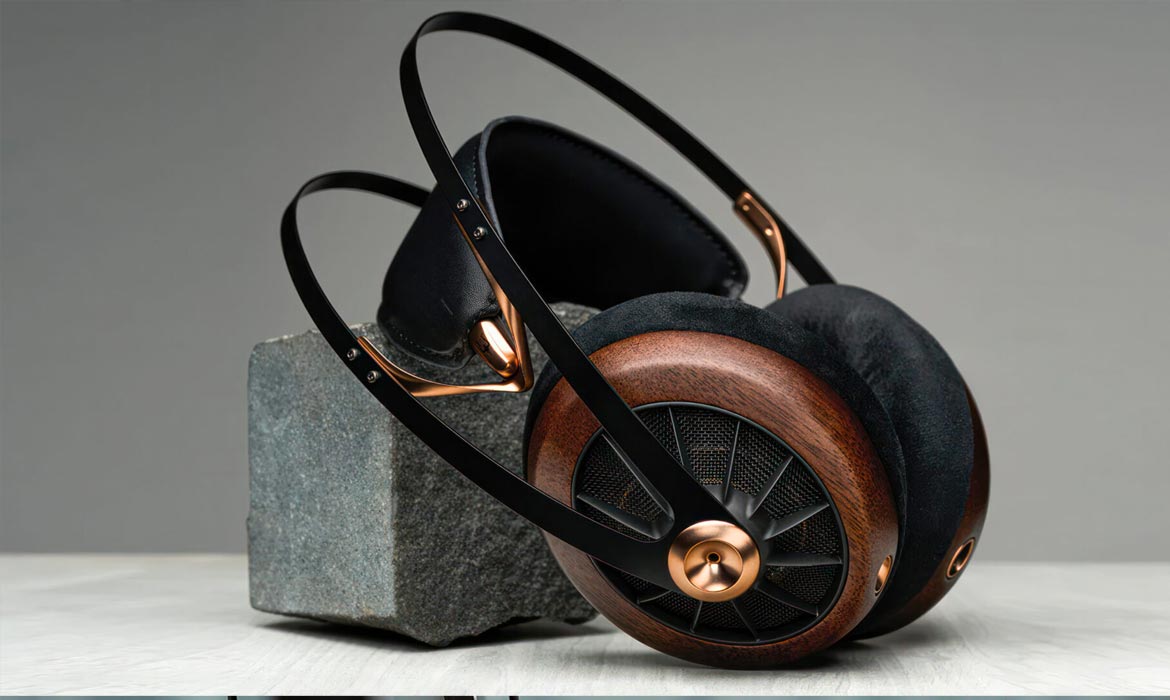 Meze audio PRO 109