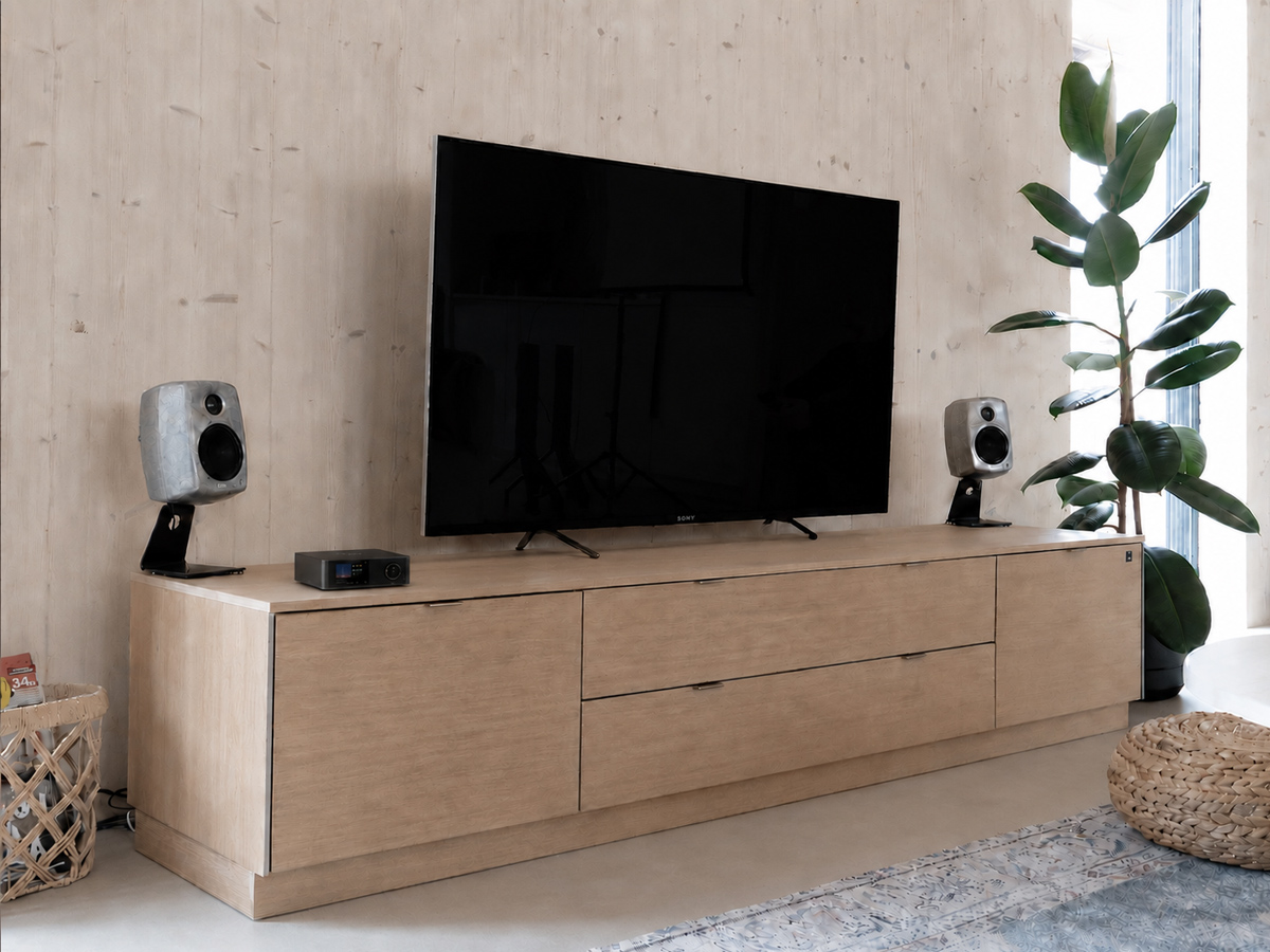 Genelec G3 ja wiim ultra-paketti televisiolle