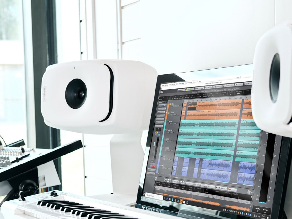 Genelec_the-ones_8341A