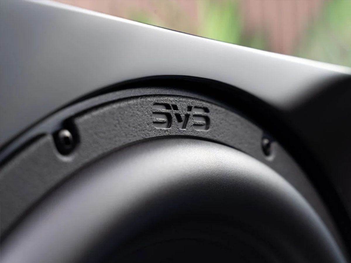 SVS SB-3000 REvolution SVS logo