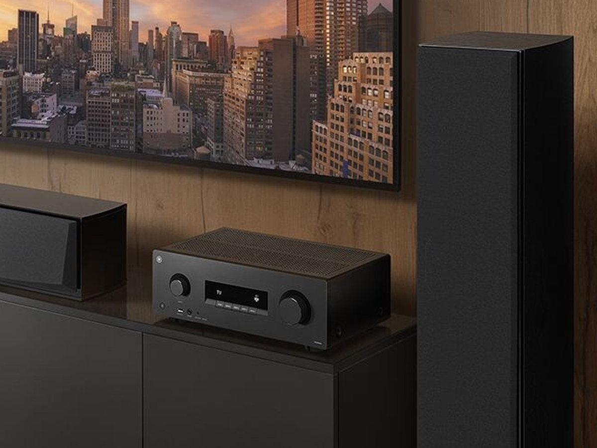 Yamaha RX500a kotiteatterissa
