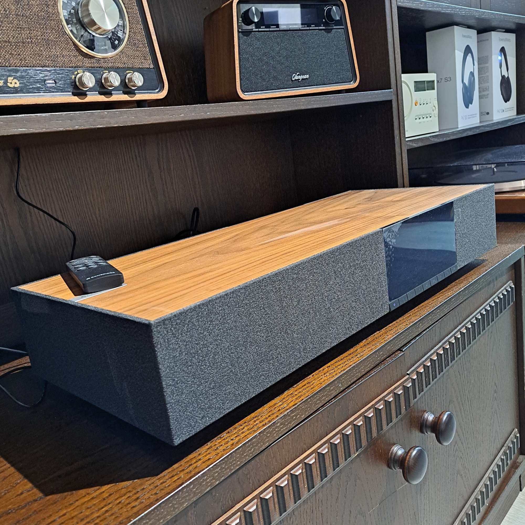 Cambridge Audio EVO One, pähkinä